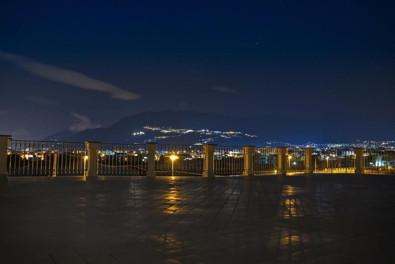 B&B Le Cycas Castellammare di Stabia Εξωτερικό φωτογραφία