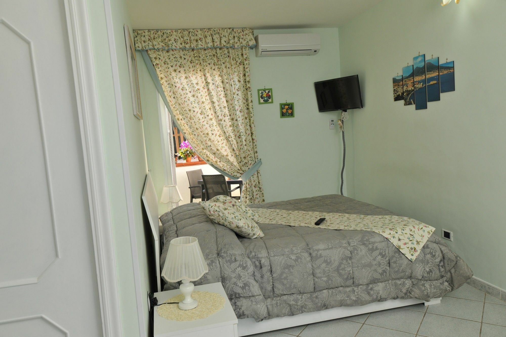 B&B Le Cycas Castellammare di Stabia Εξωτερικό φωτογραφία